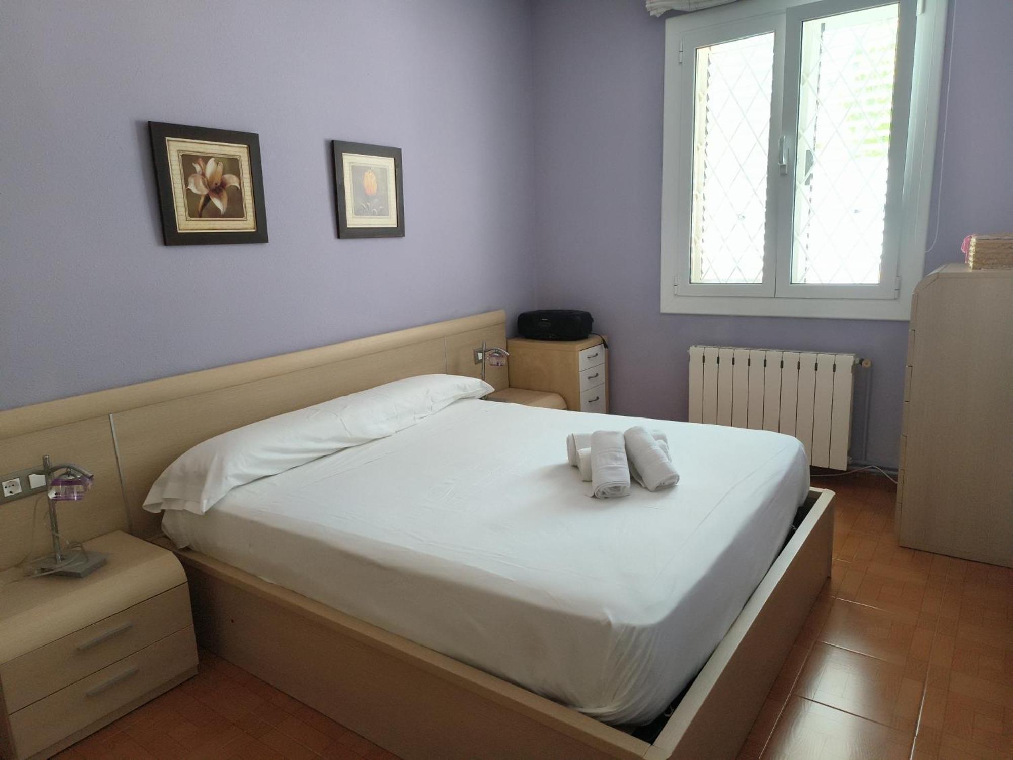 Apartment De Planta Con Piscina, Ideal Familias *